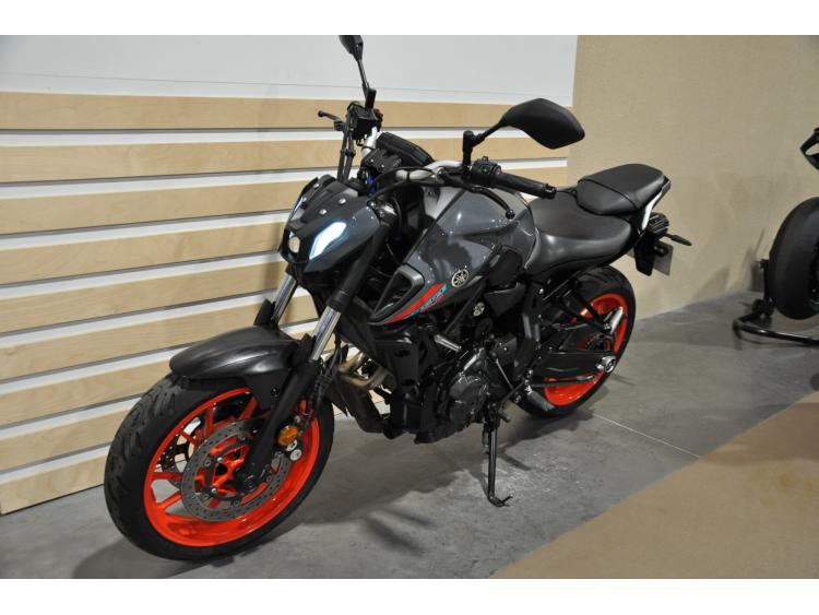 YAMAHA MT-07 (47.5CV)