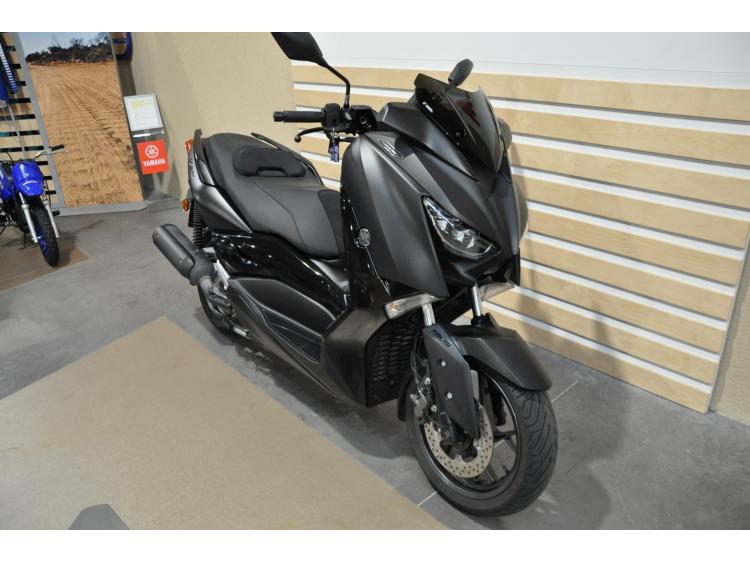 YAMAHA X-MAX 125 TECH MAX