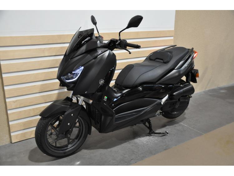 YAMAHA X-MAX 125 TECH MAX