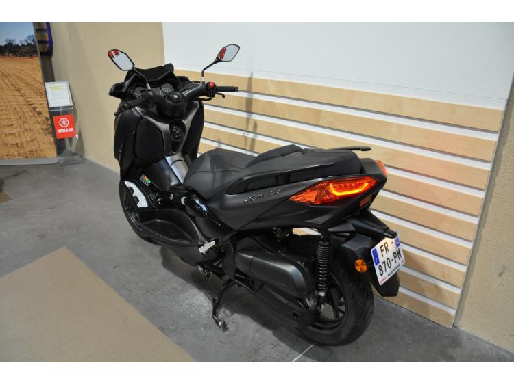 YAMAHA X-MAX 125 TECH MAX