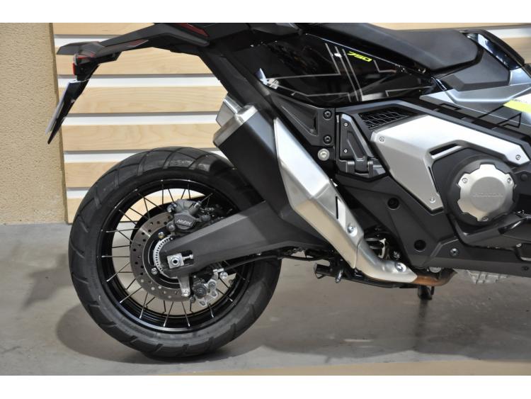 HONDA X-ADV 