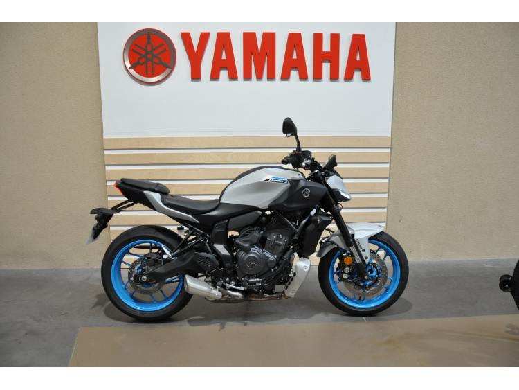 YAMAHA MT-07 Y-AMT  A2  (Automatic)