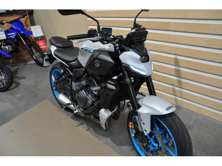 YAMAHA MT-07 Y-AMT  A2  (Automatic)