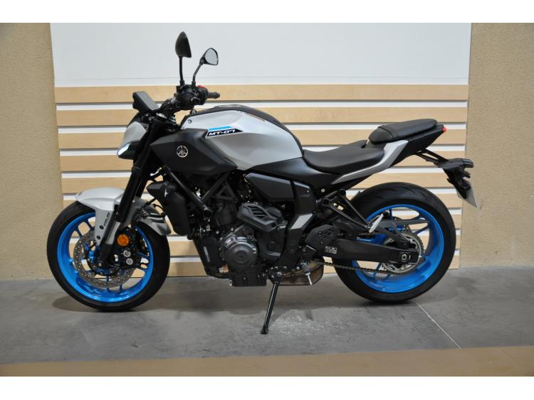 YAMAHA MT-07 Y-AMT  A2  (Automatic)