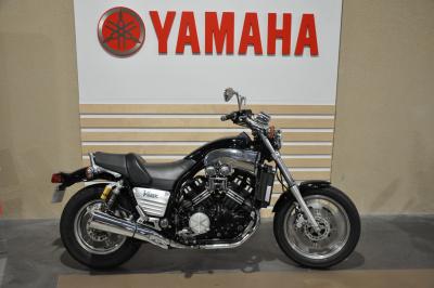 YAMAHA V Max 1200