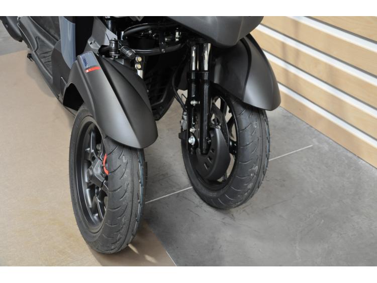 YAMAHA TRICITY 300 2025
