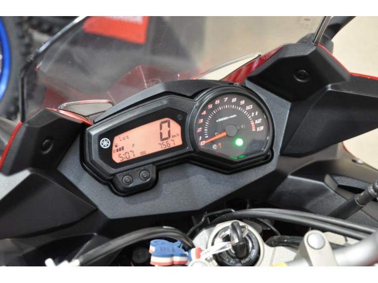 YAMAHA XJ6 Diversion
