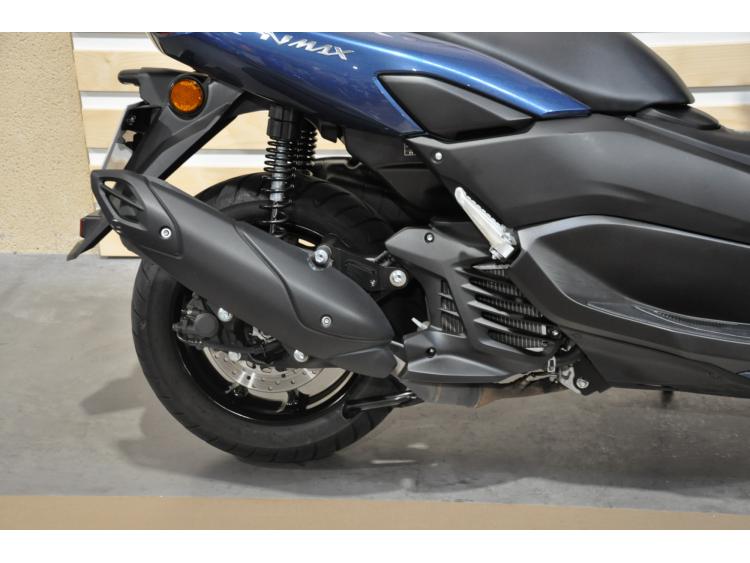YAMAHA NMAX 125