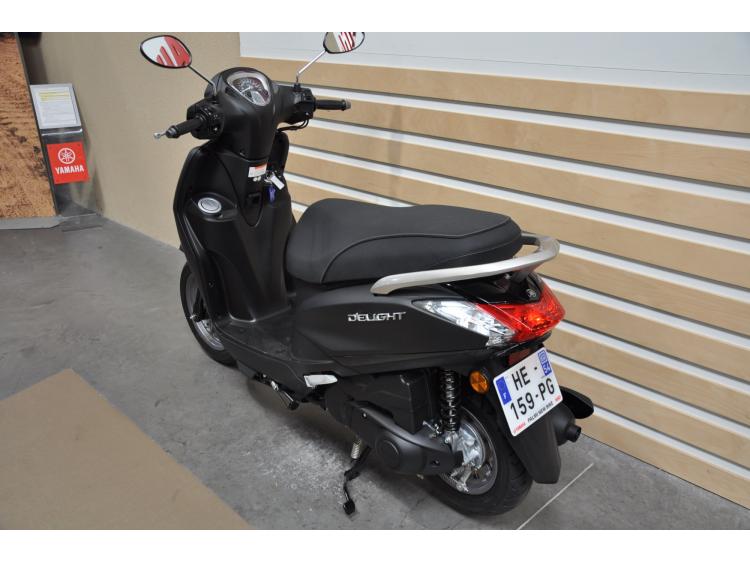 YAMAHA D'ELIGHT 125