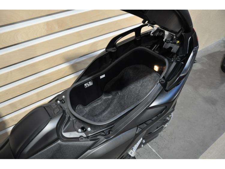 YAMAHA XP T-MAX 560