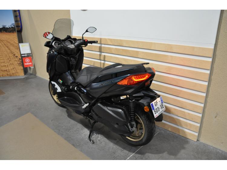 YAMAHA XMAX 300 Tech Max