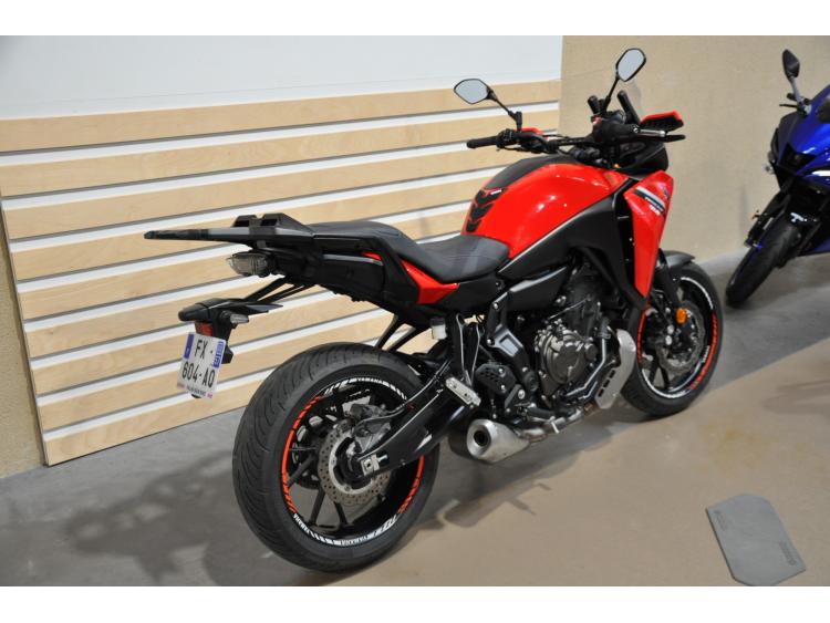 YAMAHA TRACER 7