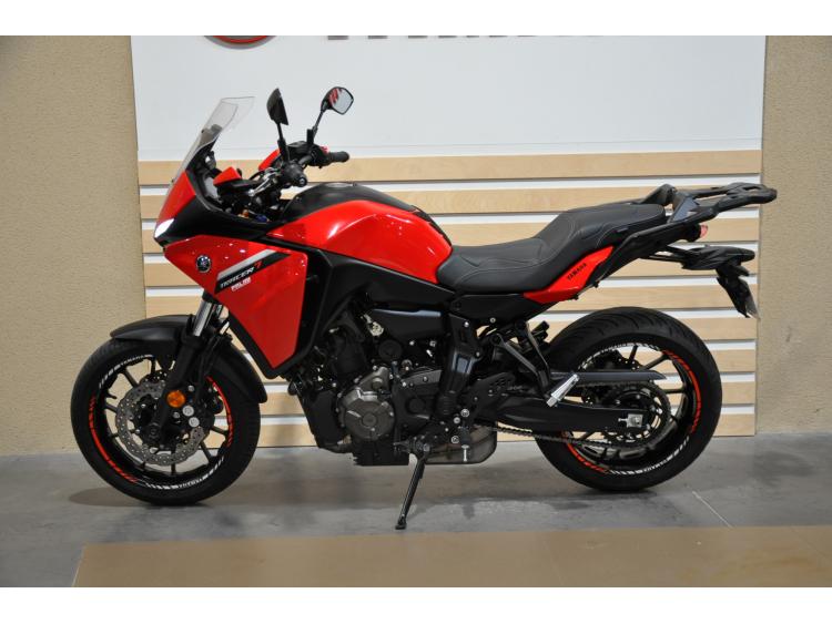 YAMAHA TRACER 7
