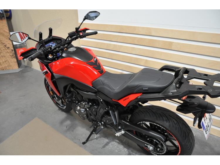 YAMAHA TRACER 7
