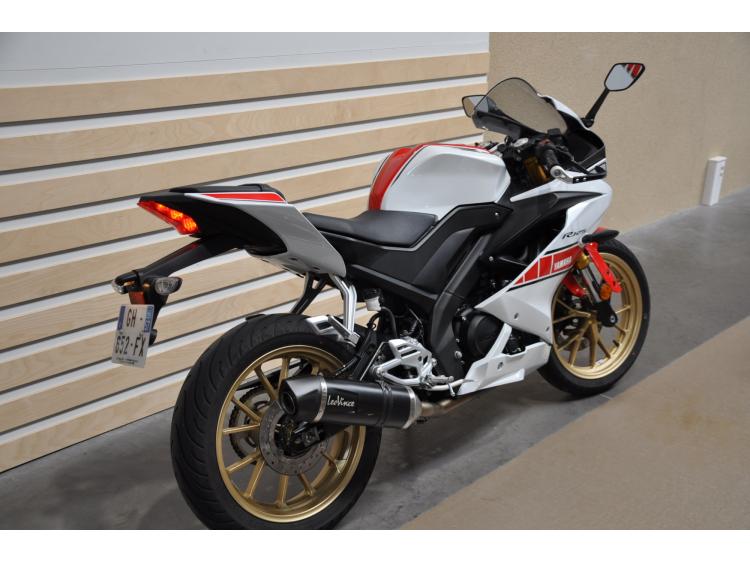 YAMAHA YZF-R125 WGP 