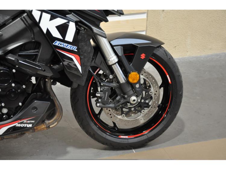 SUZUKI GSX-S 950 A2
