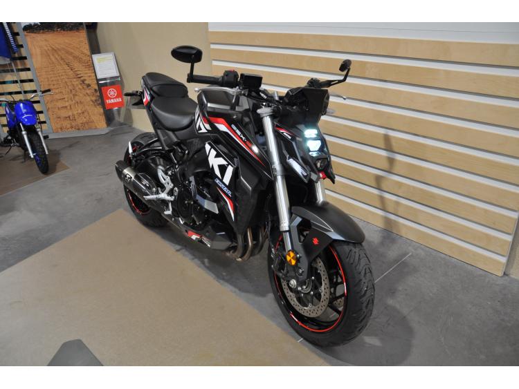 SUZUKI GSX-S 950 A2