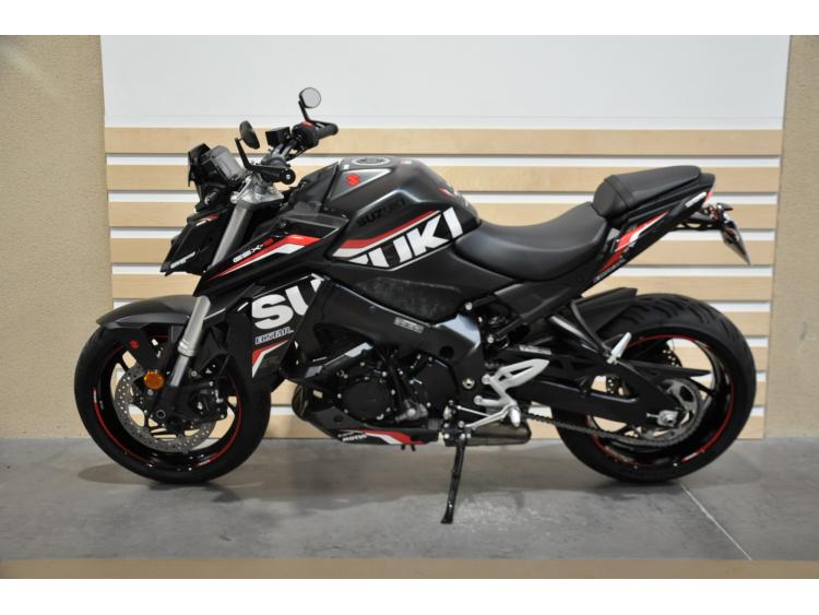 SUZUKI GSX-S 950 A2