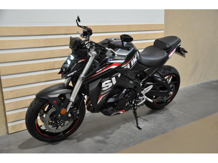 SUZUKI GSX-S 950 A2