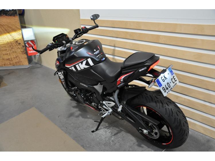 SUZUKI GSX-S 950 A2