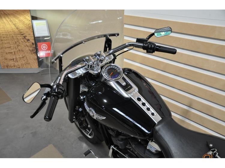 HARLEY-DAVIDSON SOFTAIL FAT BOY 114CI