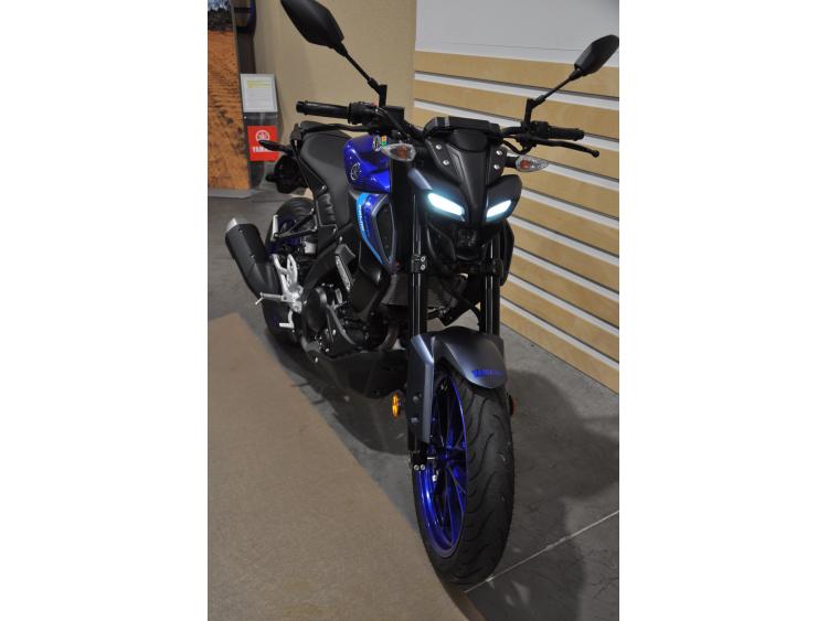 YAMAHA MT-125
