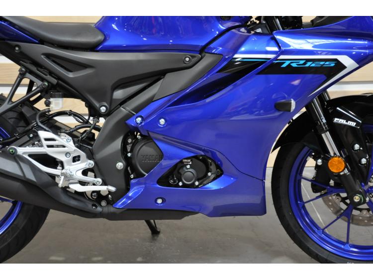 YAMAHA YZF-R125
