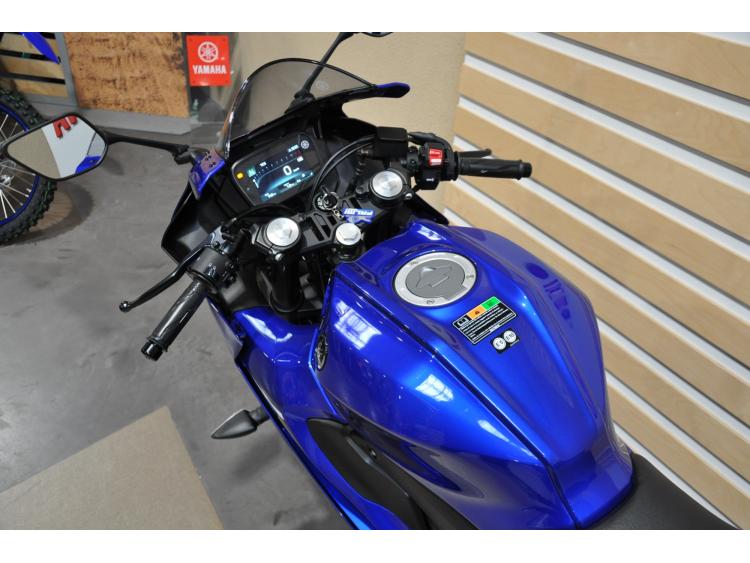 YAMAHA YZF-R125