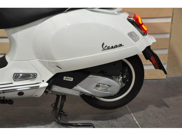 PIAGGIO Vespa 125 GTS