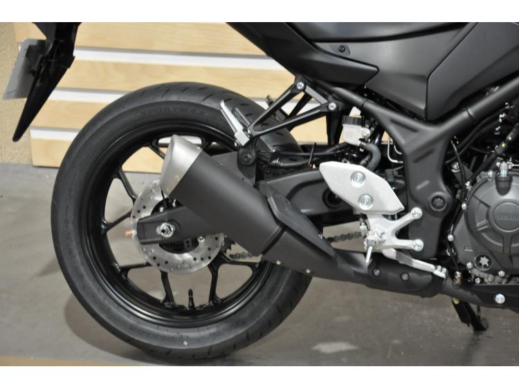 YAMAHA MT-03 300