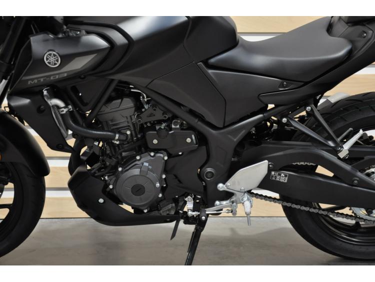 YAMAHA MT-03 300