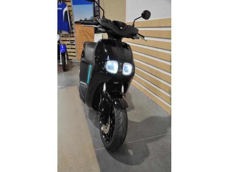 YAMAHA NEO'S 50 ELECTRIQUE Duad Batterie