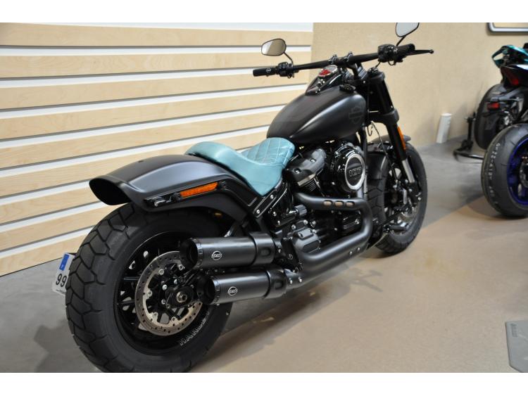 HARLEY-DAVIDSON SOFTAIL FAT BOB 107 CI
