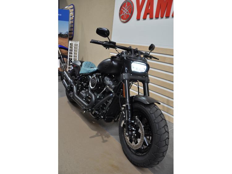 HARLEY-DAVIDSON SOFTAIL FAT BOB 107 CI