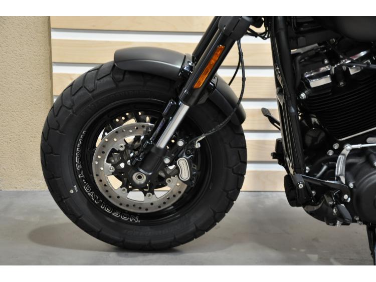 HARLEY-DAVIDSON SOFTAIL FAT BOB 107 CI