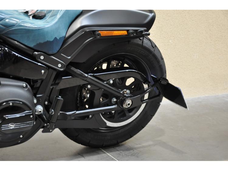 HARLEY-DAVIDSON SOFTAIL FAT BOB 107 CI