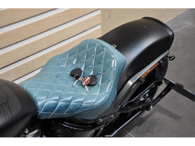 HARLEY-DAVIDSON SOFTAIL FAT BOB 107 CI