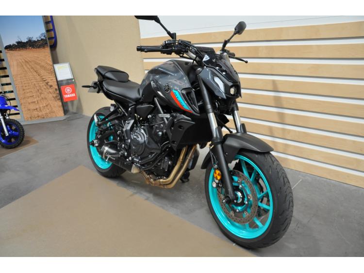 YAMAHA MT-07 (47.5CV)