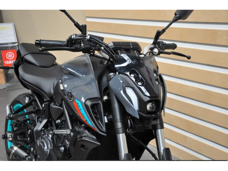 YAMAHA MT-07 (47.5CV)