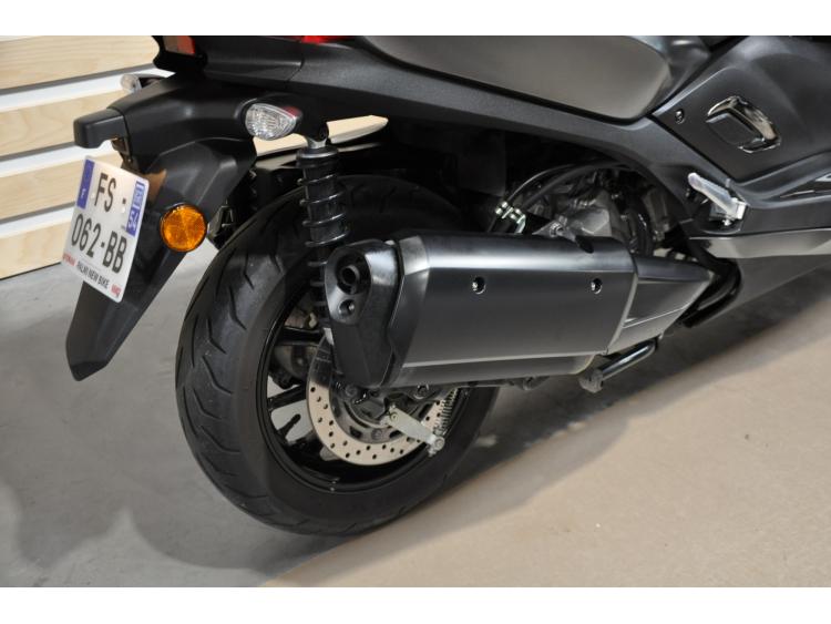 YAMAHA TRICITY 300
